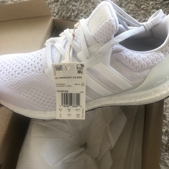 Adidas ULTRABOOST 5.0 DNA RUNNING sneakers - Picture 4 of 6